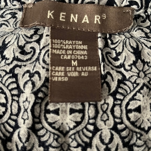 KENAR V Neck Sleeveless Blouse size M - Picture 3 of 3